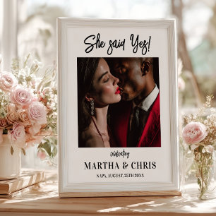 Poster Foto moderna Ela disse sim noivado de casamento