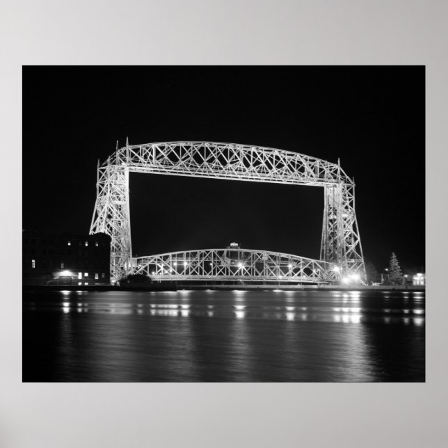 Poster Fotografia de preto e branco da ponte aérea de ele (Frente)