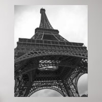 Fotografia em preto e branco da Torre Eiffel
