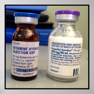 Póster Frascos para injetáveis de cetamina e Propofol Pos