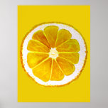 Poster fruta de limão de pop art corta a água original<br><div class="desc">Uma fatia de fruta de citrinos de limão amarelo giro e colorida de uma pintura original do artista Sacha Grossel. Esta grande fruta do estilo pop é amarela e muito brilhante e colorida contra um fundo amarelo-limão personalizável. Quirky e original.</div>