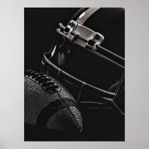 Futebol e Capacete Sombrio Dramático