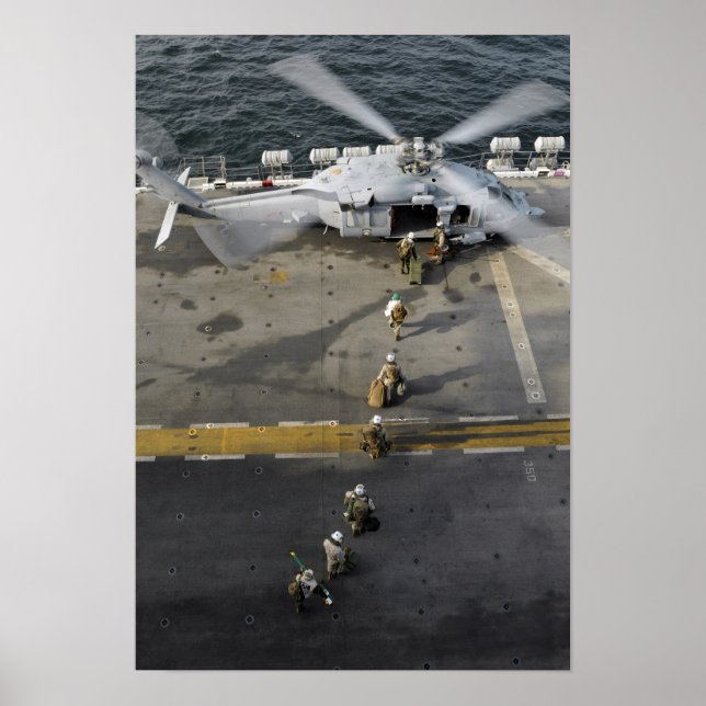 Póster Fuzileiros preparados para conselho e MH-60S (Frente)