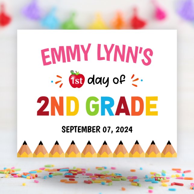 Poster Garotas Coloridas No Primeiro Dia Do segundo Escol (Colorful Girls First Day Of School 2nd Grade Poster)