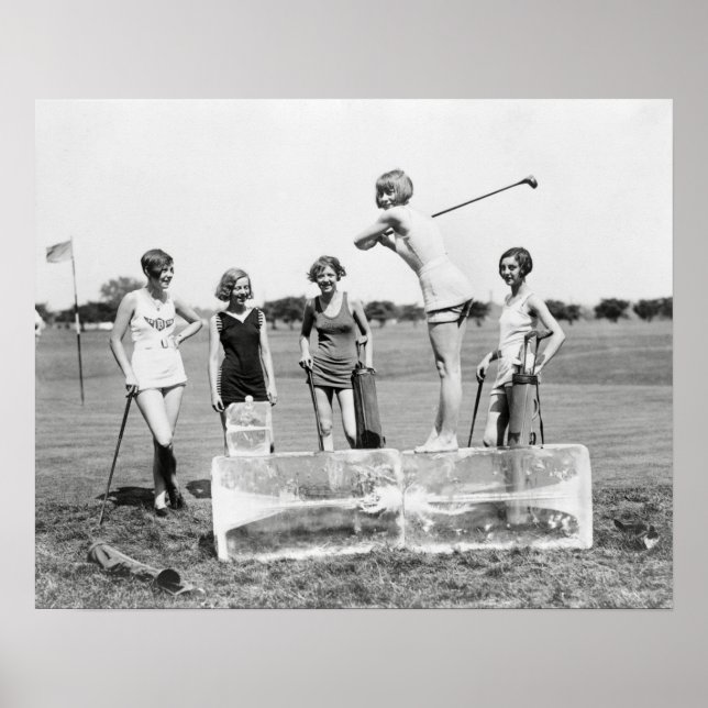 Póster Garotas Flapper Jogando Golfe, 1926. Foto Antiga (Frente)