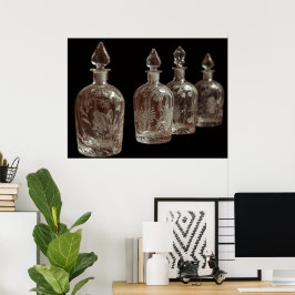 Poster Garrafa de Perfume de Vidro Riscado Claro em uma P
