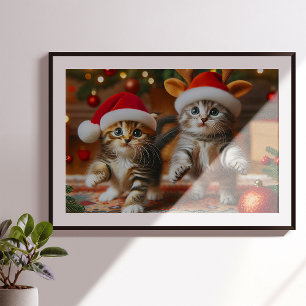 Poster Gatinhos bonitos com Papai Noel e chapéus de rena 