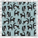 Poster Gatos Tuxedo<br><div class="desc">Lota de lindos gatos de smoking preto e branco em seus negócios. Um padrão divertido num fundo azul de médio,  perfeito para amantes de animais e animais de estimação.</div>