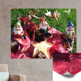 Poster Gnomos de Jardim no Quintal Caem Folhas Vermelhas 