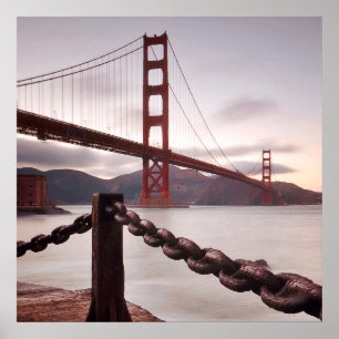 Póster Golden gate bridge contra montanhas
