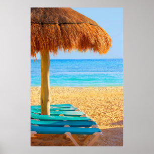 Póster Grass Hut & Loungers On Beach