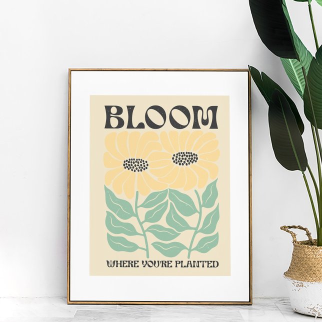 Poster Groovy Sunflower "Bloom onde você está plantado" (Groovy Sunflowers "Bloom where You're Planted" Poster in a golden frame.)