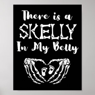 Poster Há Um Esqueleto Na Minha Barriga Halloween M