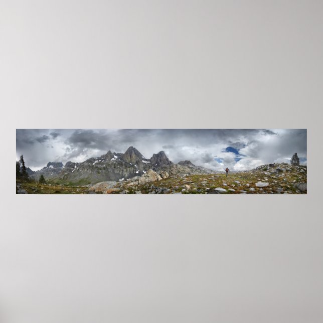 Poster Hiker sob o MInarets - Sierra (Frente)