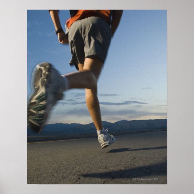 Poster Homem com artes atléticas em marcha (Frente)