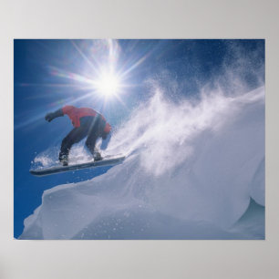 Póster Homem saltando de uma grande cornija de snowboard