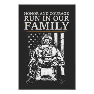 Póster Honor and Courage Run in Our Family - War Veteran