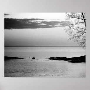 Poster Horizonte Black & White Lake no Dawn 16x20