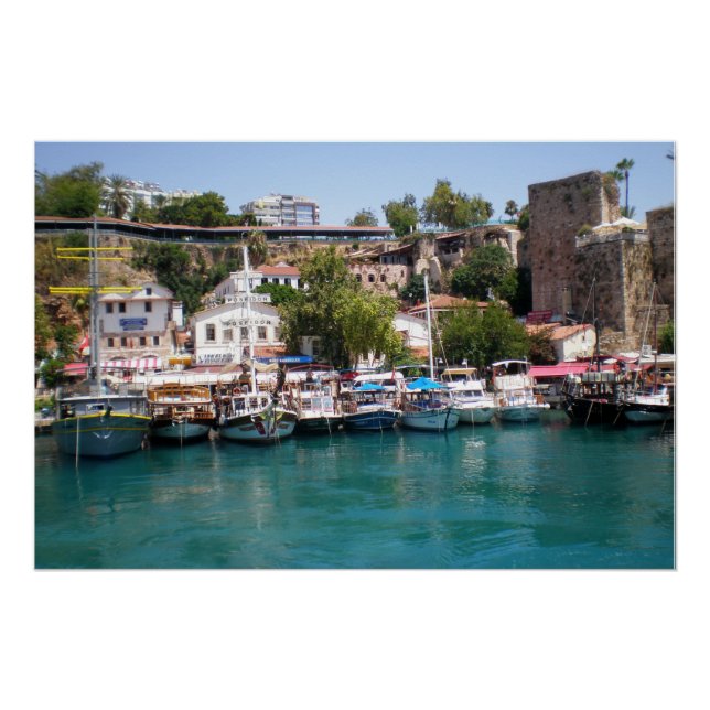 Póster Iates de cruzeiro perto do porto de Antalya (Frente)