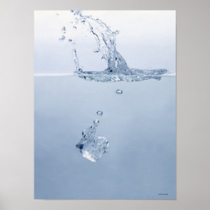 Poster Ice cube splashing into water
