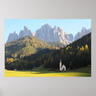 Póster Igreja sobre a montanha Dolomites