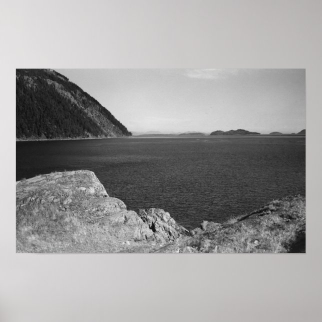 Póster Ilha Lummi, WA - Vista de Lummi Rocks (Frente)