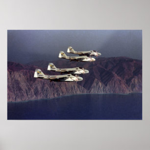 Poster Intrusos de A-6A