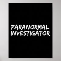 Investigador Paranormal Fantasma caçando o Hallowe