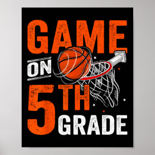 Poster Jogos Divertidos No Quinto Ano De Basquete No Prim