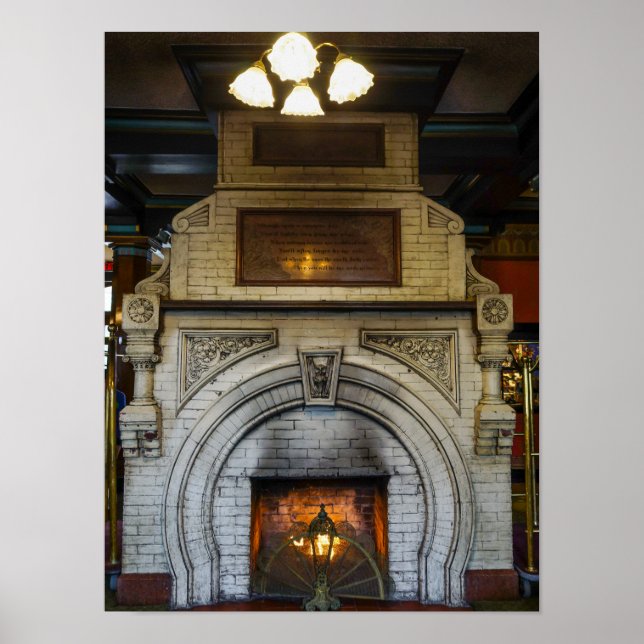 Poster La chimenea del Crescent Hotel (Frente)