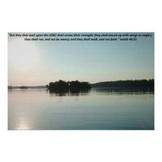 Póster Lago Pacífico e Árvores Distantes com escritura