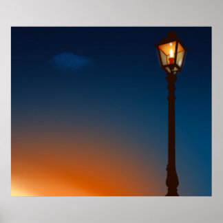 Poster Lâmpada de rua na luz do amanhecer