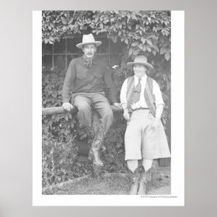 Póster Larry Larom e uma mulher se posando.