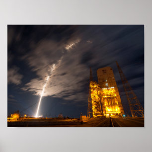 Póster Liftoff do navio de carga do Cygnus, na missão ao