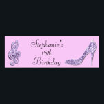 Póster Lilac Music Note e Stiletto 18th Birthday<br><div class="desc">Cartaz personalizado, elegante e personalizado da 18ª festa de comemoração da festa de aniversário. Lindas faixas de festa de aniversário roxa / lilás / lavanda, dezoito / dezoito anos / 18 anos de idade com imagens impressas glamourosas / brilhantes de diamantes, sequências, joias brilham alto salto para o calçado e...</div>
