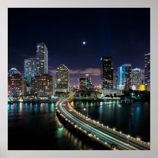 Poster Linha Skyline da cidade de Miami com ponte à noite