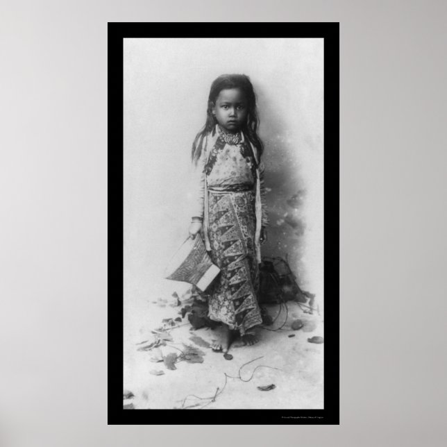 Póster Little Girl in Java, Indonésia 1898 (Frente)