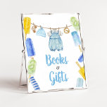 Poster Livros e presentes para Chás de fraldas de picolé<br><div class="desc">Torne o seu evento especial com este Chá de fraldas de picolé com nossos livros e sinais de presentes bonitos e bonitos com tema de Chá de fraldas de roupas de bebê. Baixe,  personalize e crie memórias duradouras com este toque perfeito para sua celebração alegre! BS1076</div>