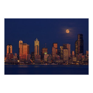 Póster Lua cheia que aumenta sobre a skyline do centro de