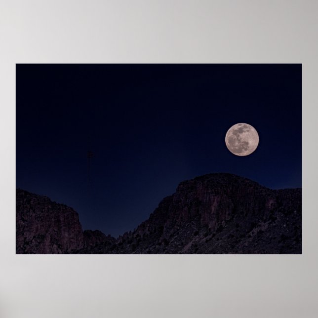 POSTER LUA CHEIA SOBRE A MONTANHA (Frente)