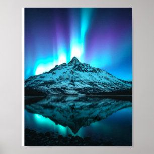Poster Luzes nortes Sobre Montanhas Snowy