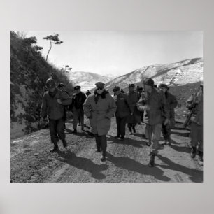 Poster MacArthur em Coreia