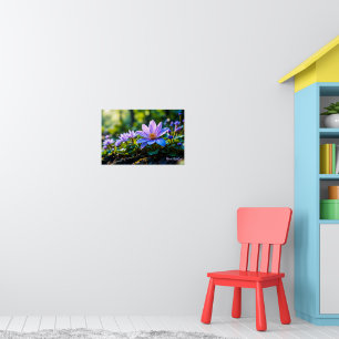 Poster Macro Flores Silvestres Roxas na Floresta com Orva