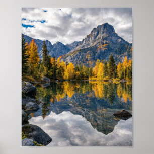 Poster Majestosa Paisagem Montanhosa Selvagem