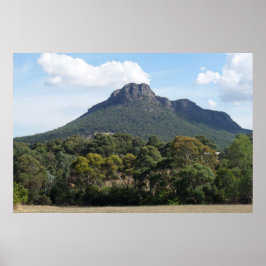 Poster Majestoso Monte Sturgeon visto de Dunkeld