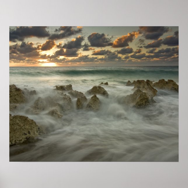 Póster Mar do Caribe, Ilhas Cayman. Ondas batendo 3 (Frente)