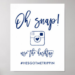 Poster Marinho de Sinal de Hashtag do Snap com Letra de M