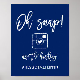 Poster Marinho de Sinal de Hashtag do Snap com Letra de M