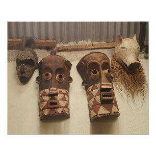 Póster Máscaras na Tanzânia