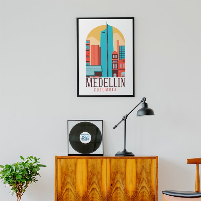 Poster Medellin Colombia Vintage Cityscape (Medellin Colombia Vintage Travel Poster)